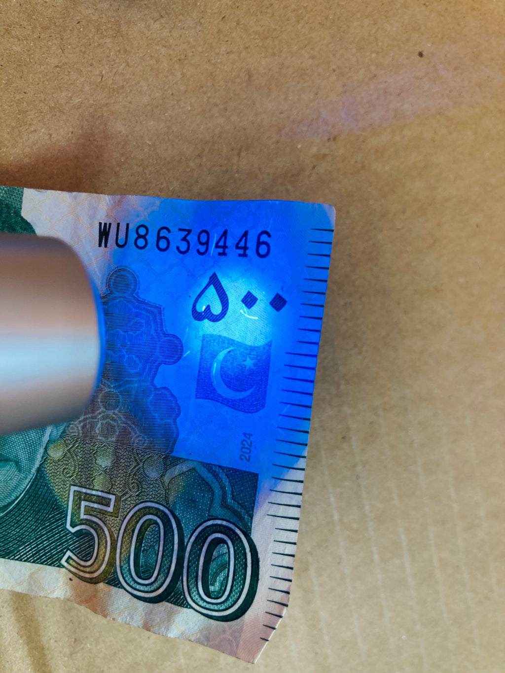 Rechargeable Banknote Counterfeit Checking Torch